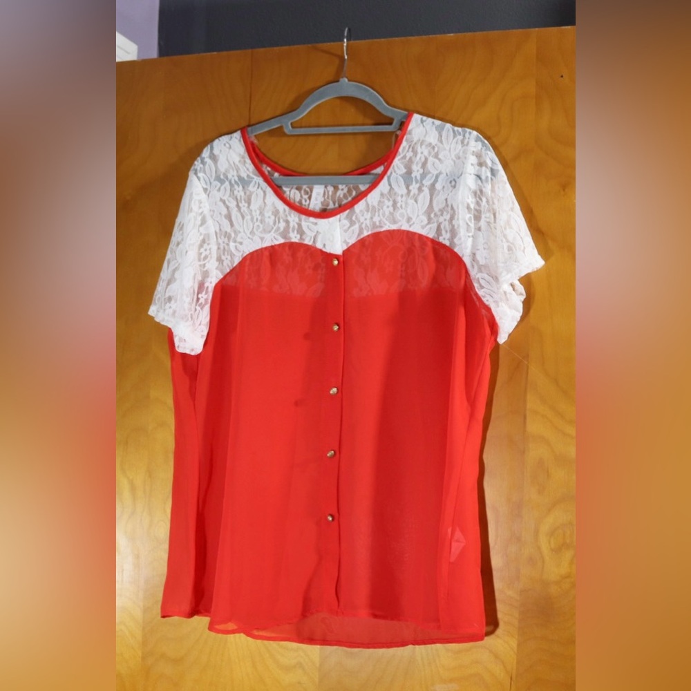 Blue Note red sheer with white lace top, size 2X